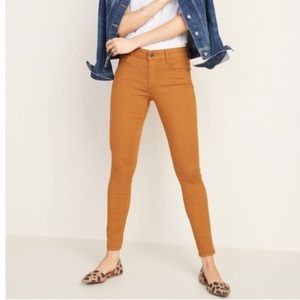 Old Navy RockStar Jeans Size 14